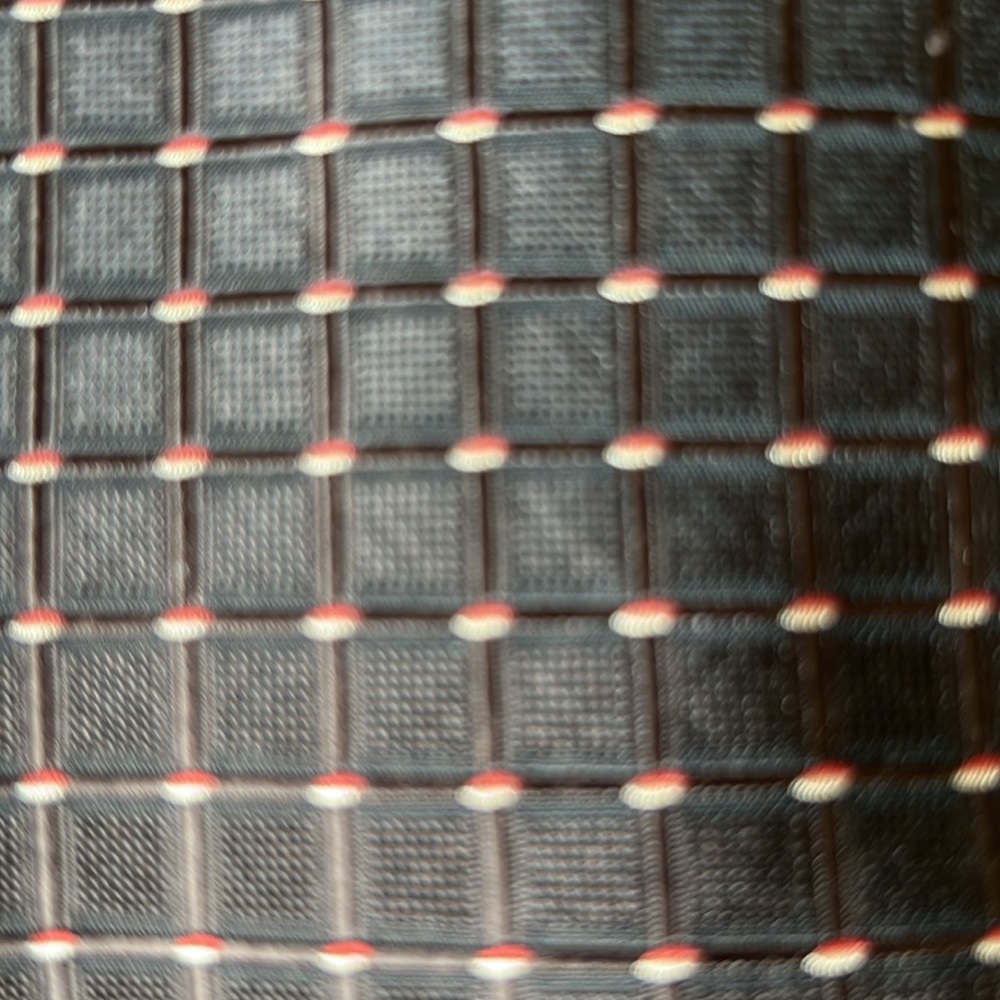 Designer Ties Set of 3! - Picture 9 of 11